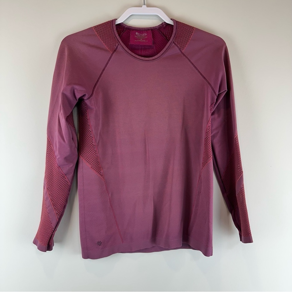 Athleta Auberge Red Dark Pink Caliber Long Sleeve Athletic Athleisure Top Medium